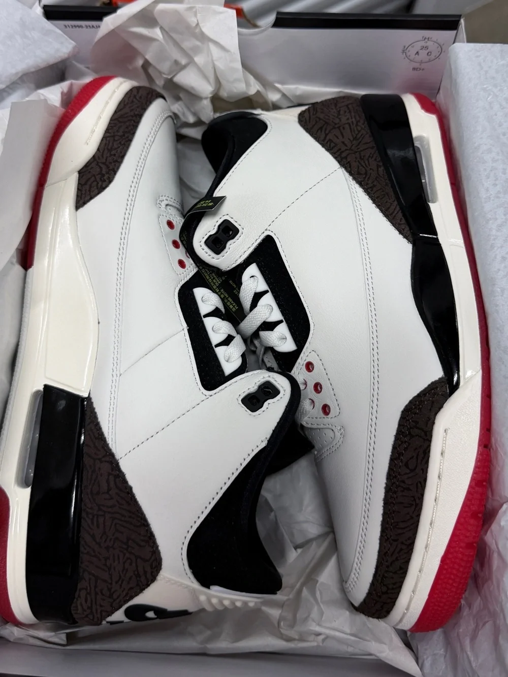 Jordan 3 Retro Men’s size 10 White Black Red with Brown Accents